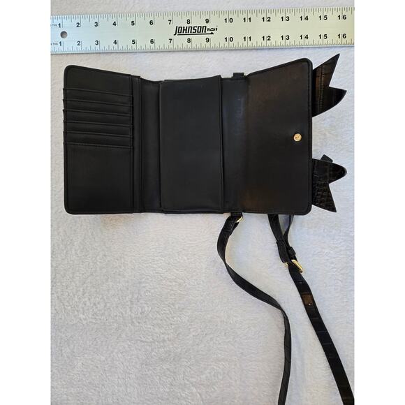 Genuine Betsey Johnson Black Bow Wallet Purse CrossBody Bag - Picture 2 of 5